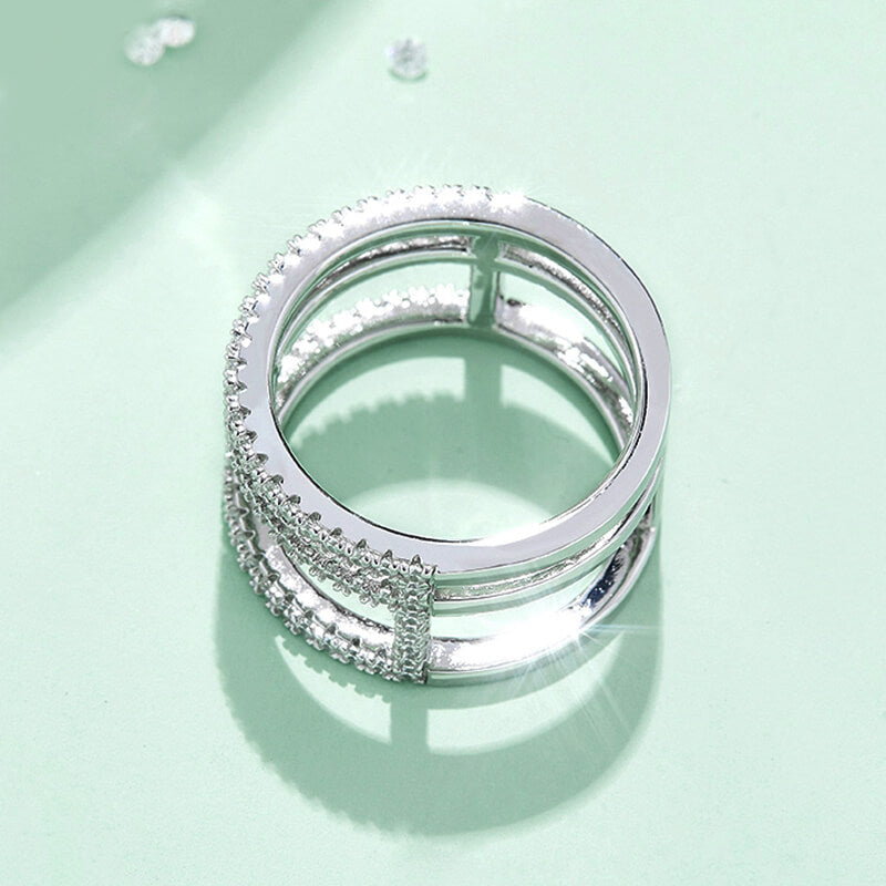 Fashion Geometric Triple Shank Moissanite Half Eternity Wedding Band Ring