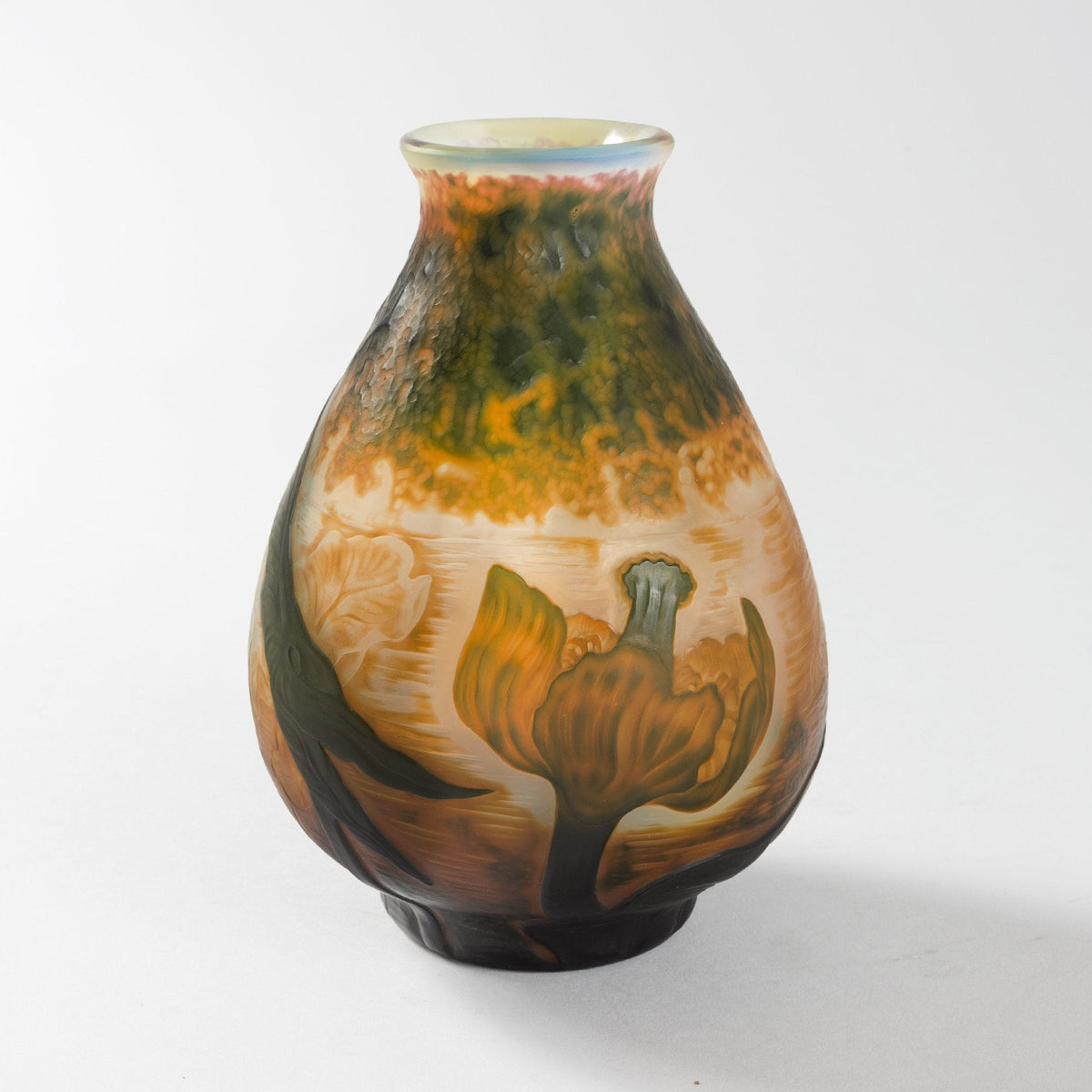 Daum Nancy "Nénuphars" Cameo Glass Vase