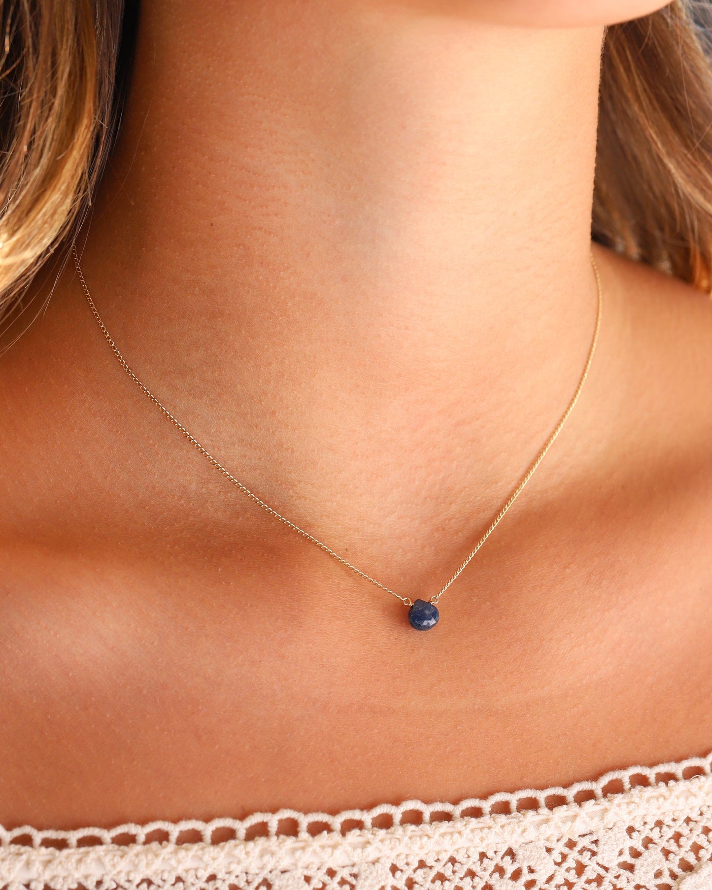 Blue Sapphire Heart Curb Chain Necklace | 8mm