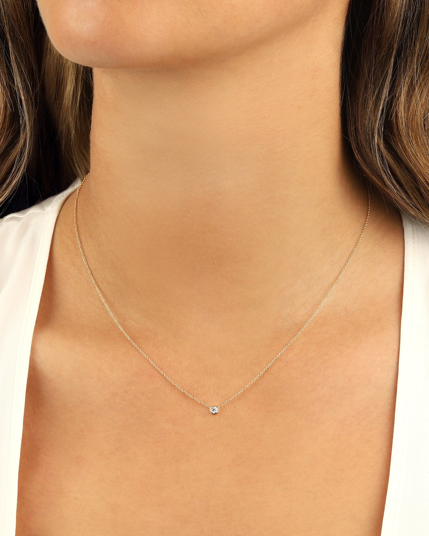 Bezel Diamond Floating Necklace