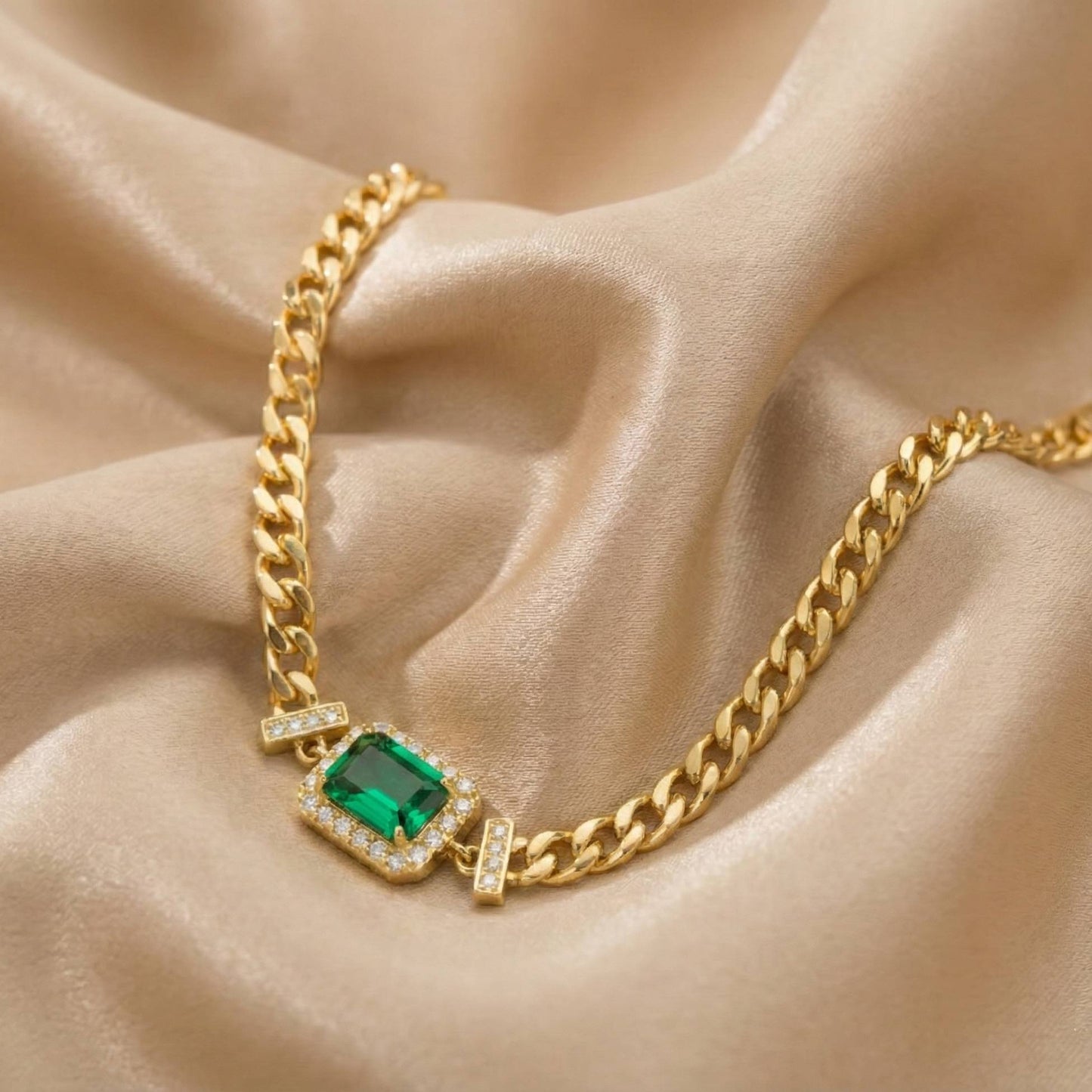 Polished Emerald Cut Bracelet for Emerald Green Women