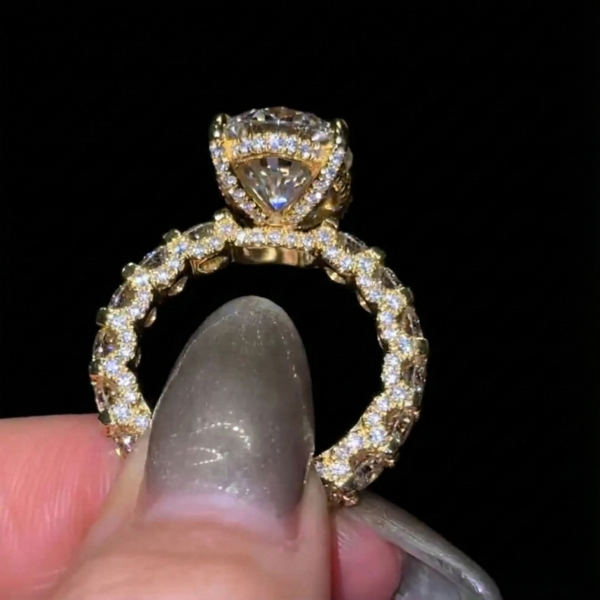 Preciously-crafted Pave Oval Cut 8.0ct Engagement Ring In Sterling Silver