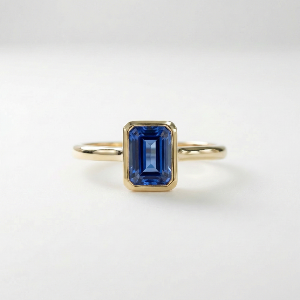 The Classic Bezel Ring | Tanzanite