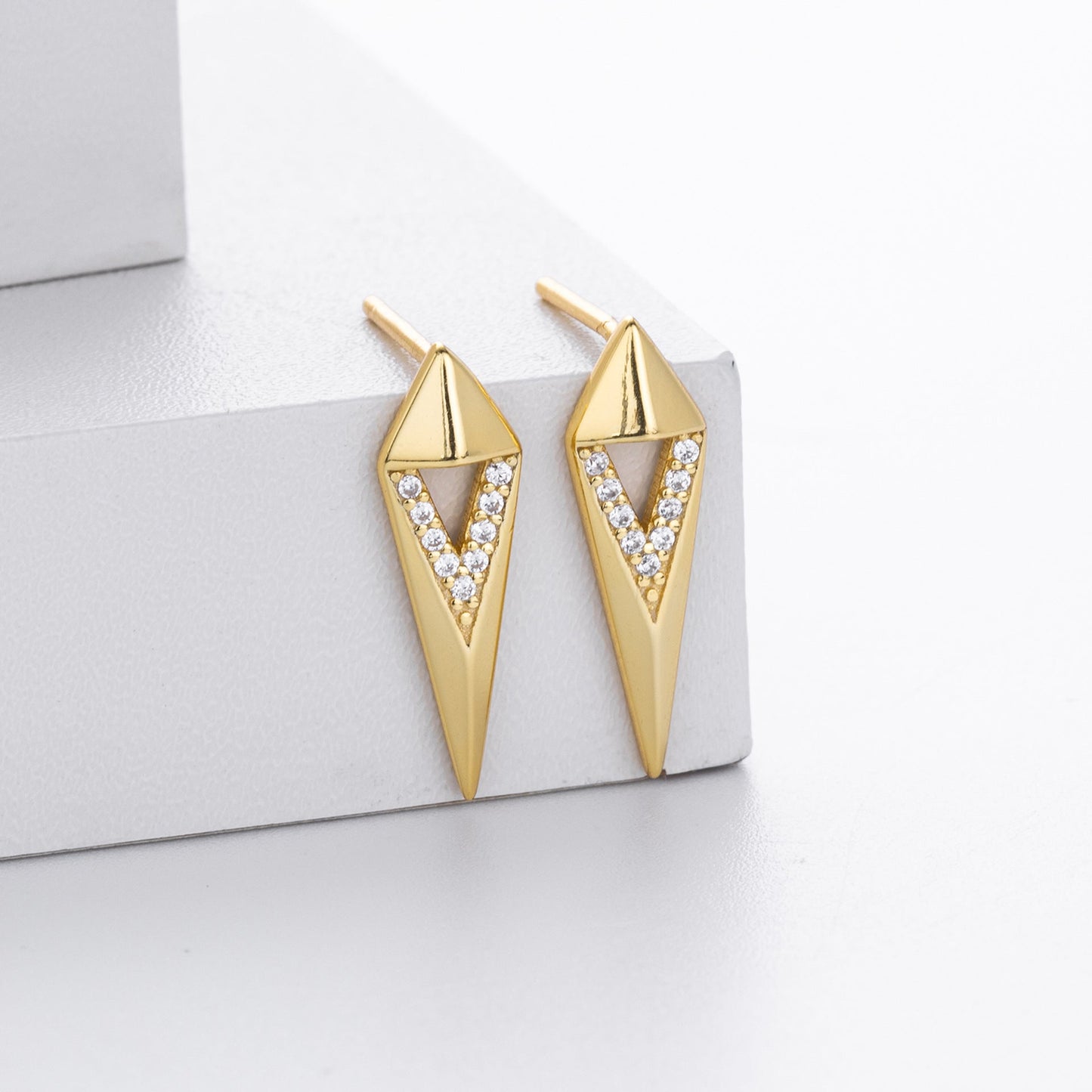 Geometric Rhombus Cubic Zirconia Stud Earrings, Minimalist Cool Luxury Earrings for Women
