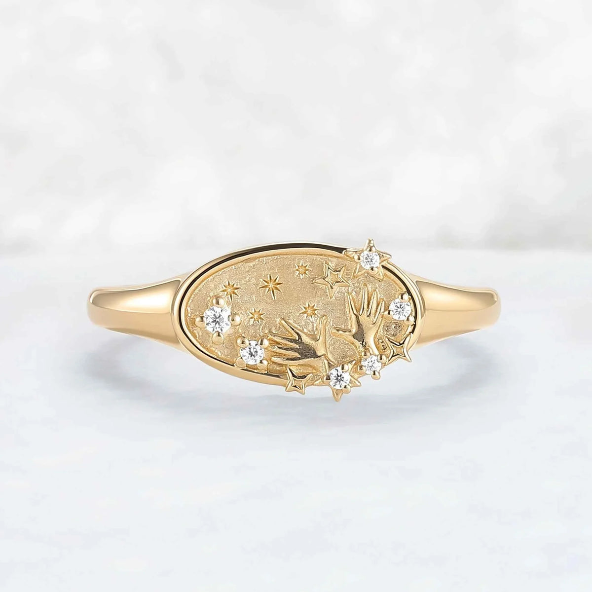 Graduation Ring Rond Cut Moissanite Yellow Gold Signet Ring
