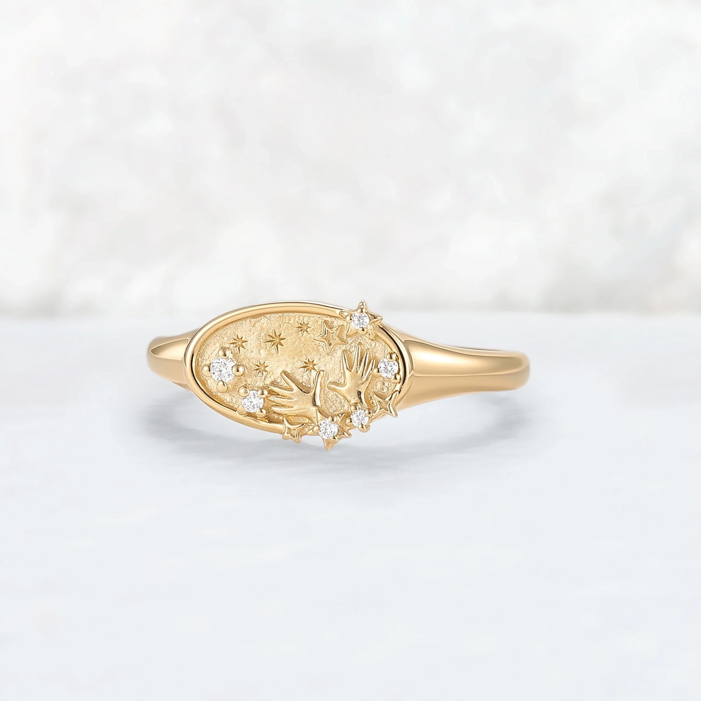 Graduation Ring Rond Cut Moissanite Yellow Gold Signet Ring
