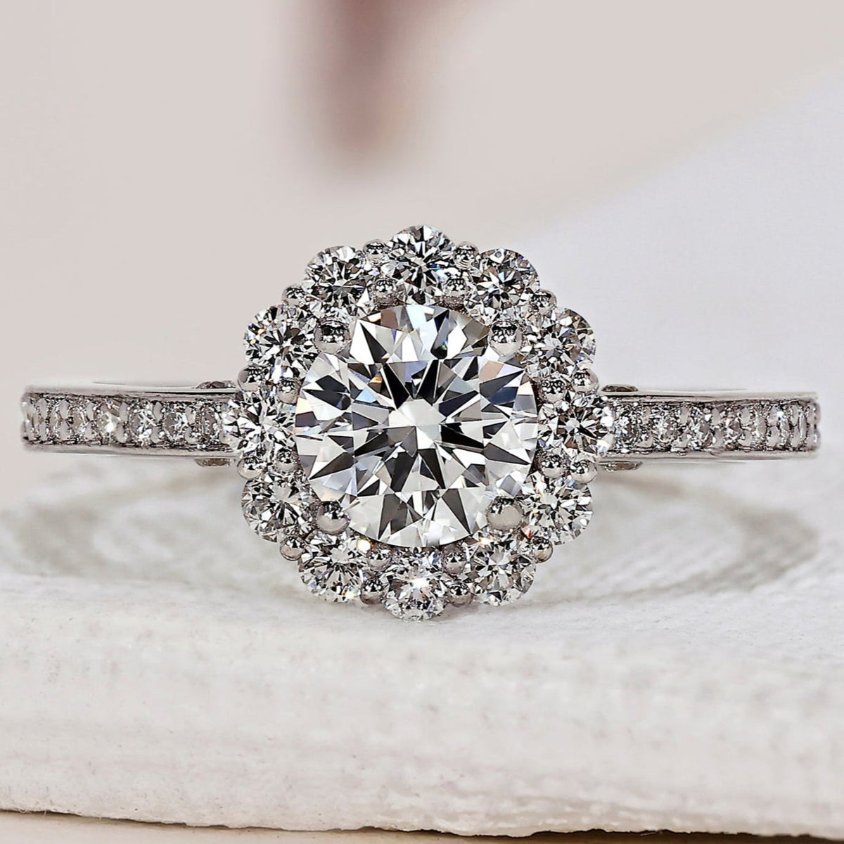 Round Cut Halo Diamond Engagement Ring In White Gold