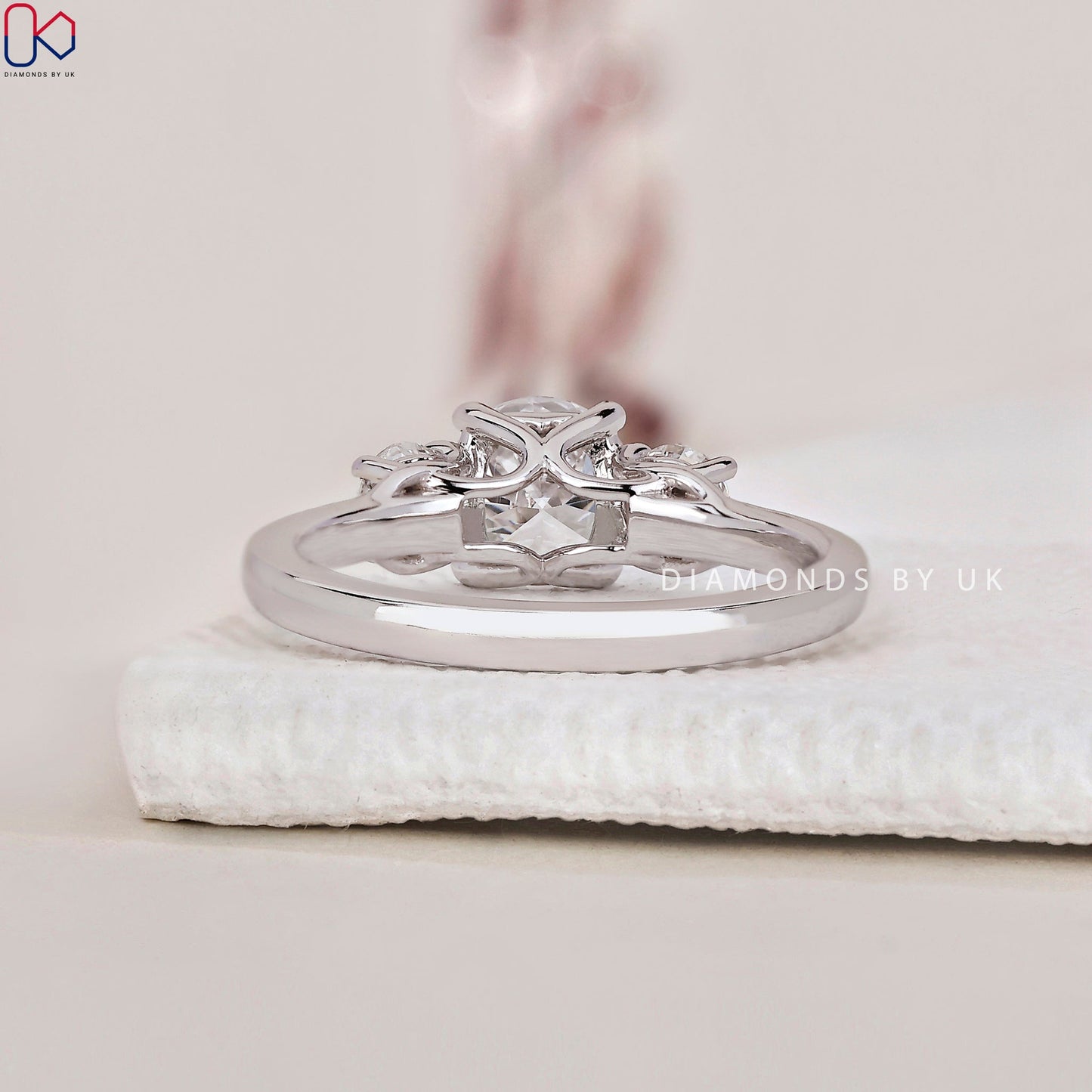 3 Stone Diamond Engagement Ring - Round Cut