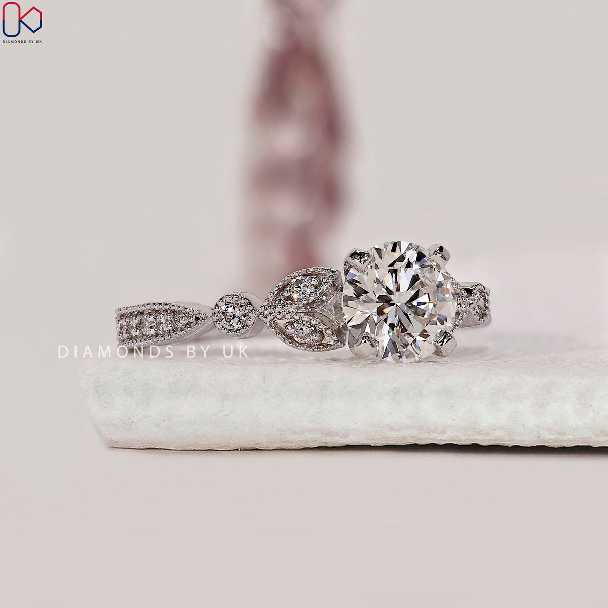 Vintage Round Diamond Ring In White Gold