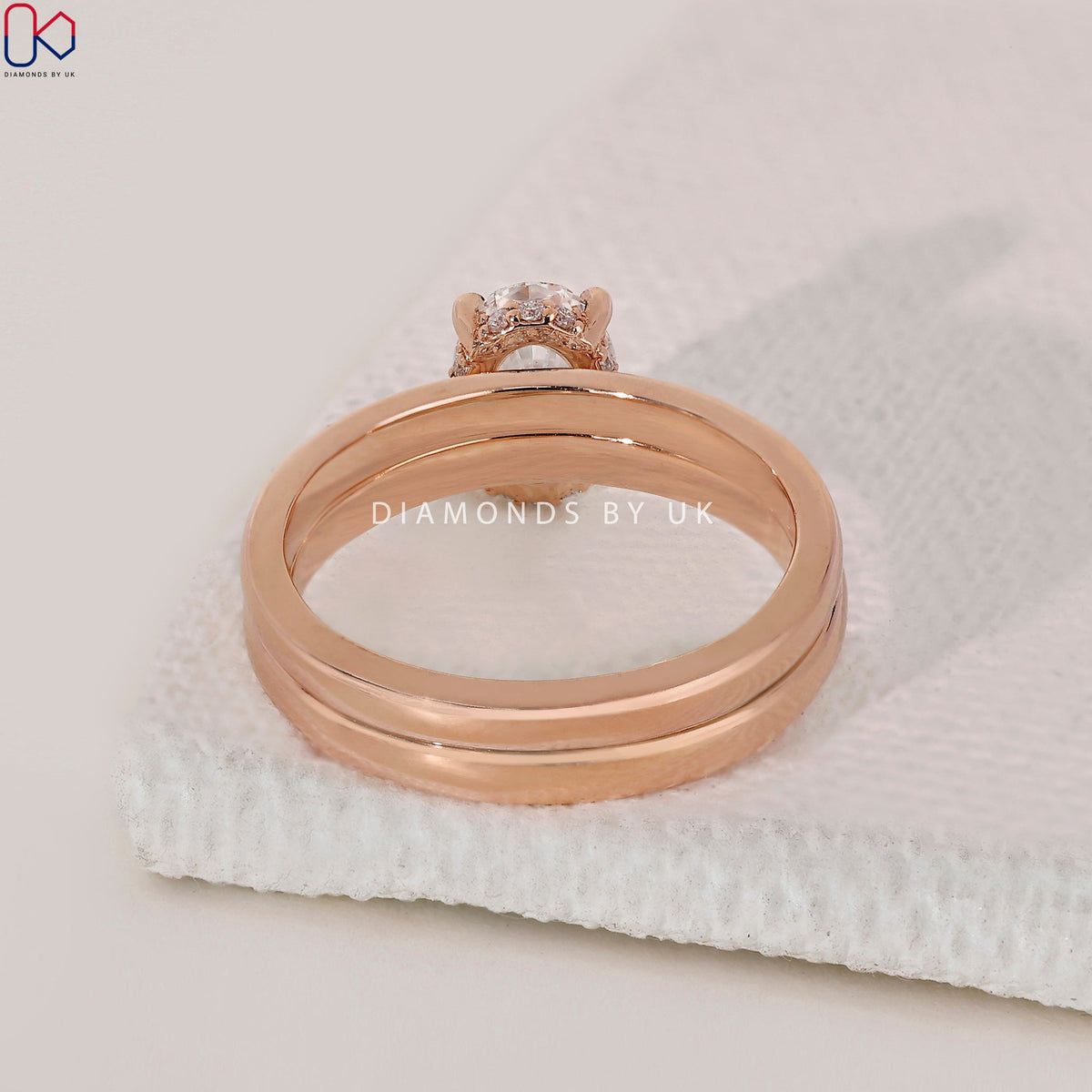 Rose Gold Oval Engagement Ring With Wedding Band