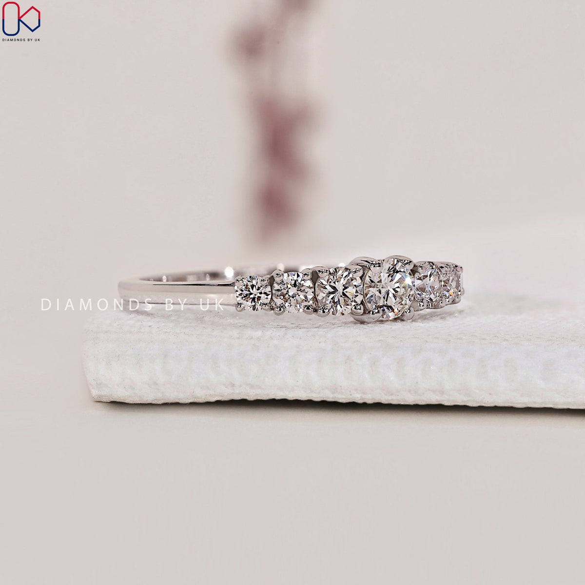 White Gold Diamond Wedding Band – 7 Stone