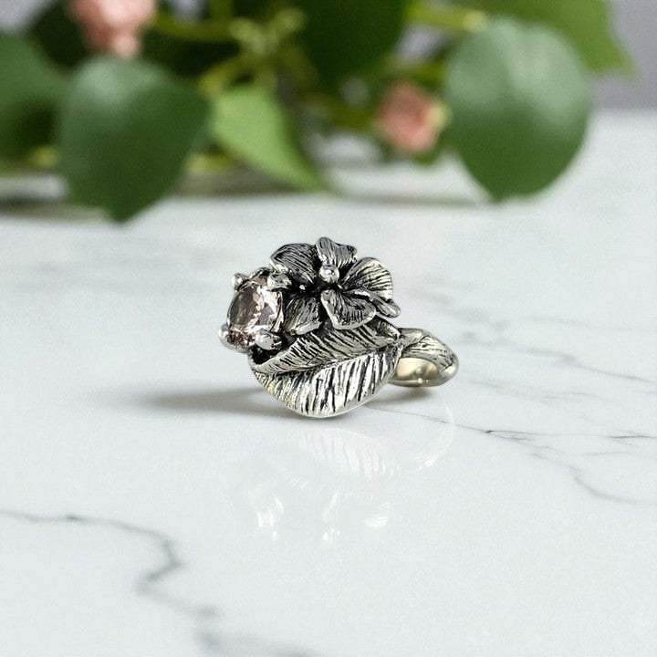 Hibiscus Ring with Pink Morganite