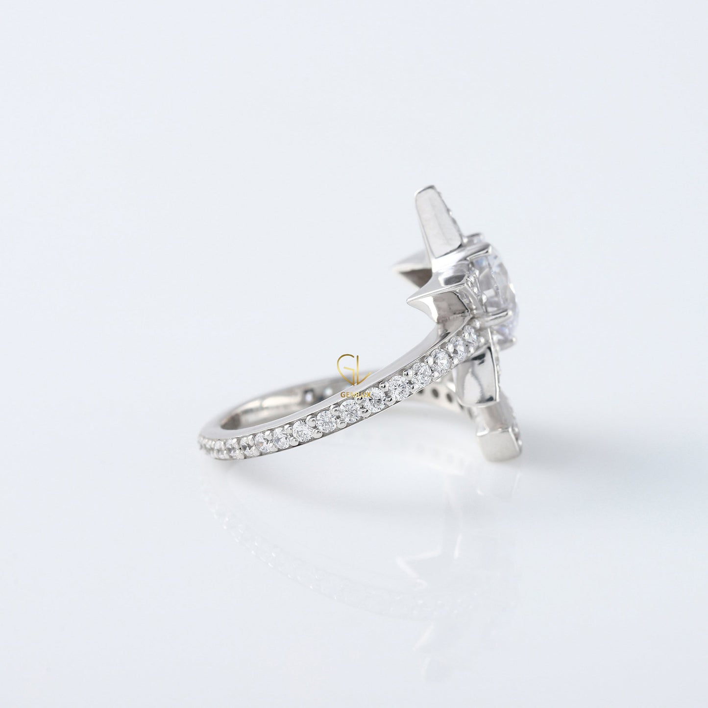 IGI Certified Round Cut Lab Grown Diamond Star Shape Ring