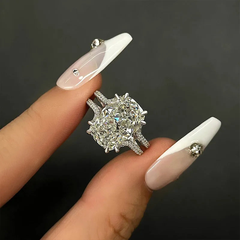 Charming Cushion Cut 7.5ct Split Shank Engagement Ring In Sterling Silver