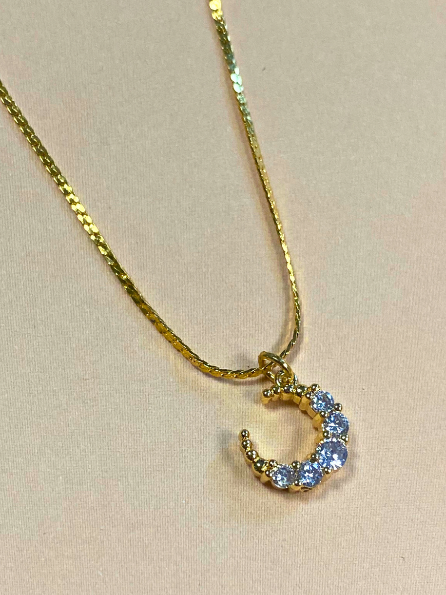 MY MOON necklace