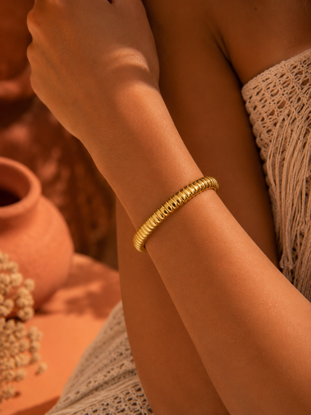 Bracelet The Chic | Jonc Tubogas Plaqué Or 24K – Univers Parisienne chic