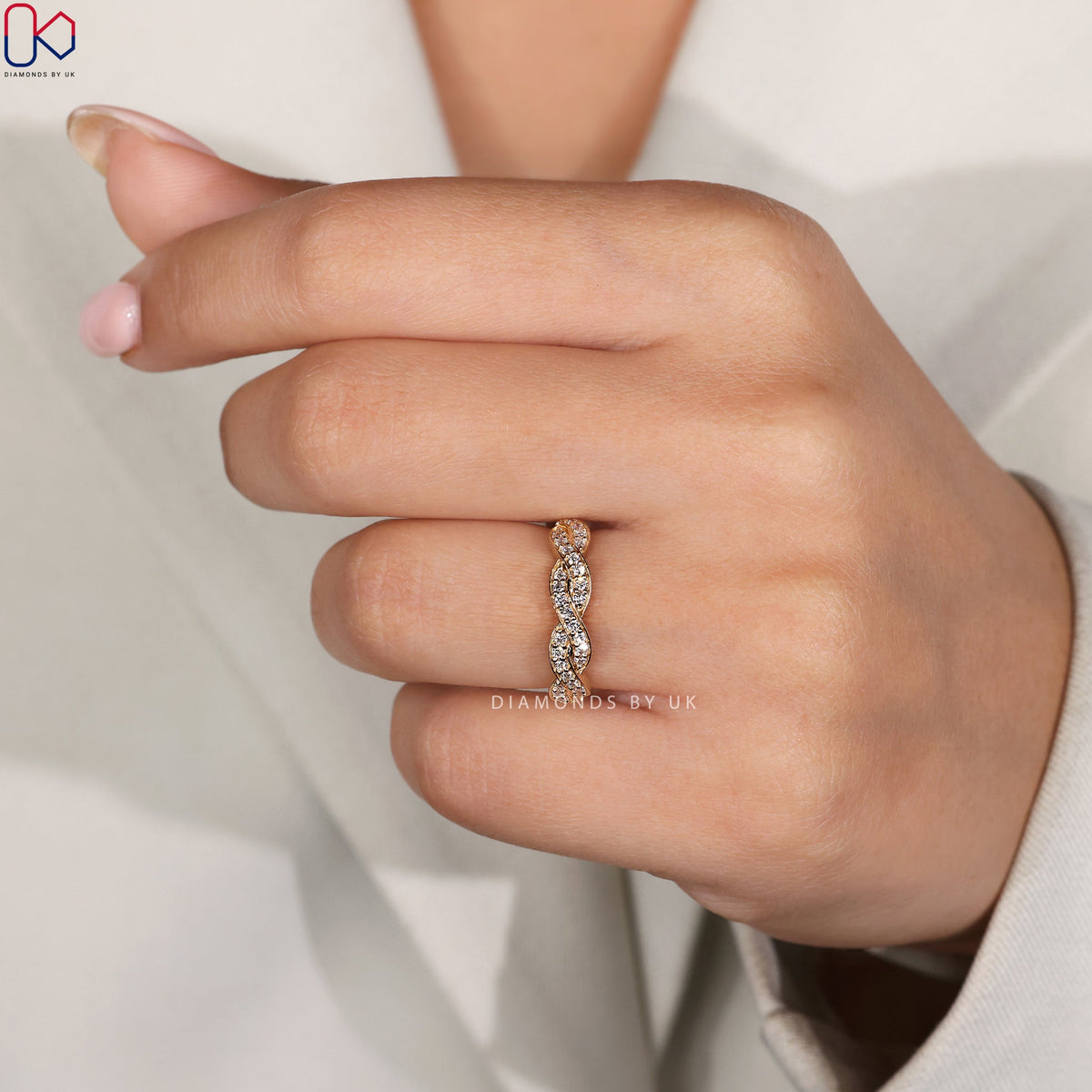 Round Diamond Half Eternity Band In Yellow Gold