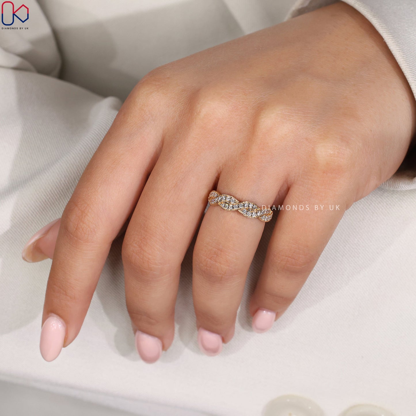 Round Diamond Half Eternity Band In Yellow Gold