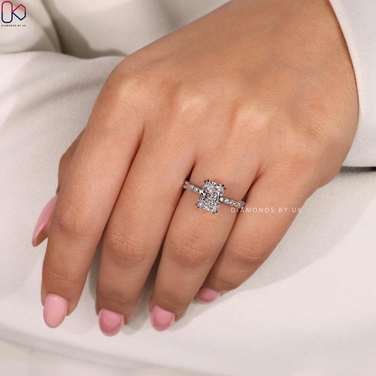 Hidden Halo Radiant Cut Engagement Ring