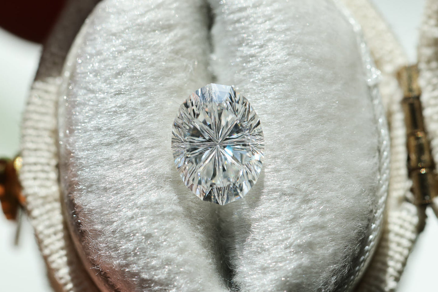 1.58ct oval lab diamond E VS1, Divine Portal Cut