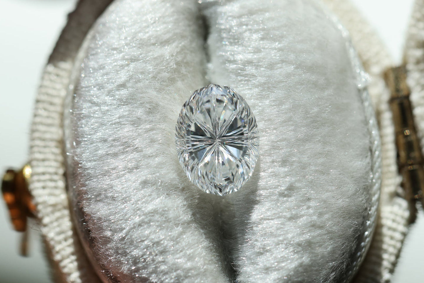 1.48ct oval lab diamond D VS1, Divine Portal Cut