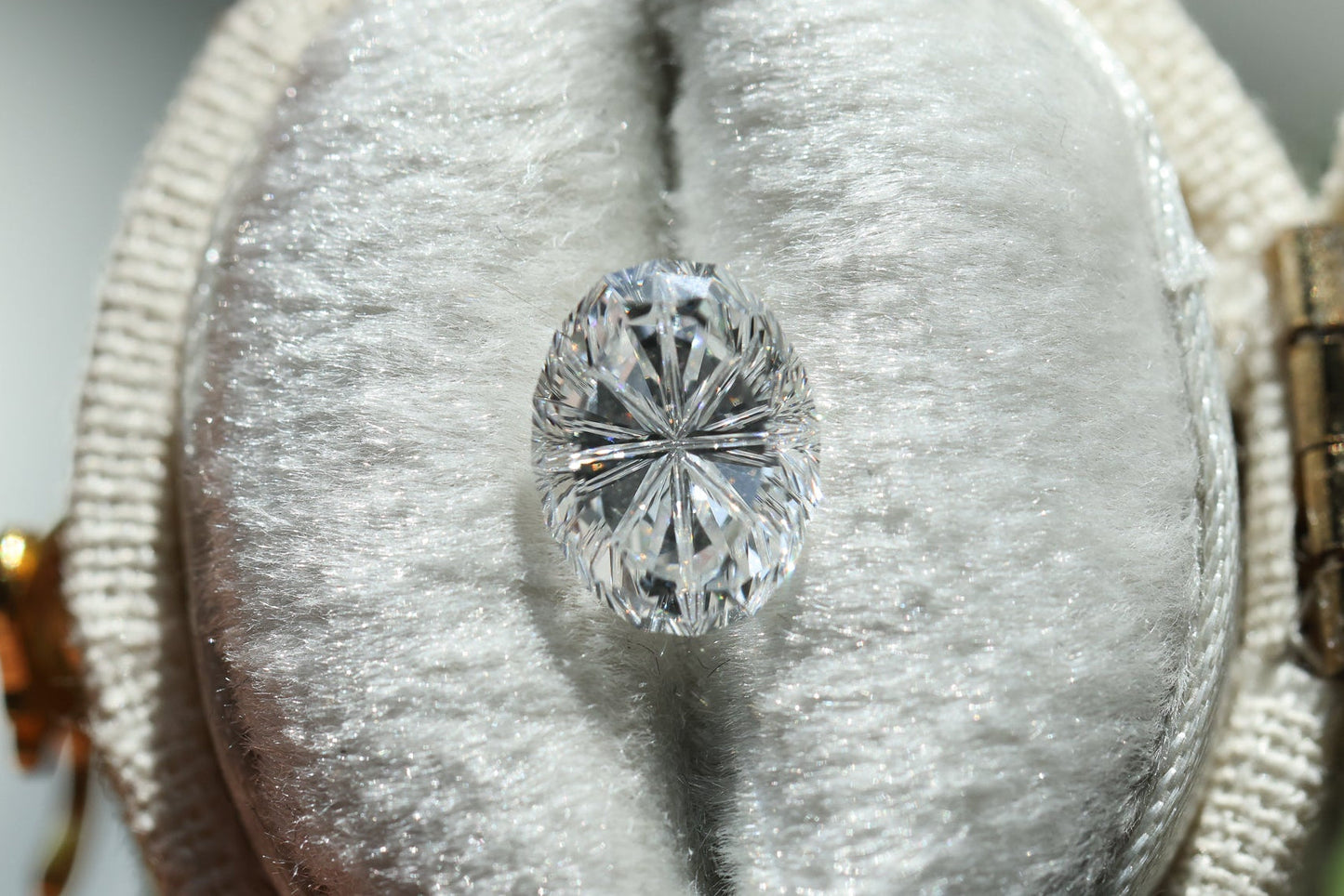 1.50ct oval lab diamond E VS1, Divine Portal Cut