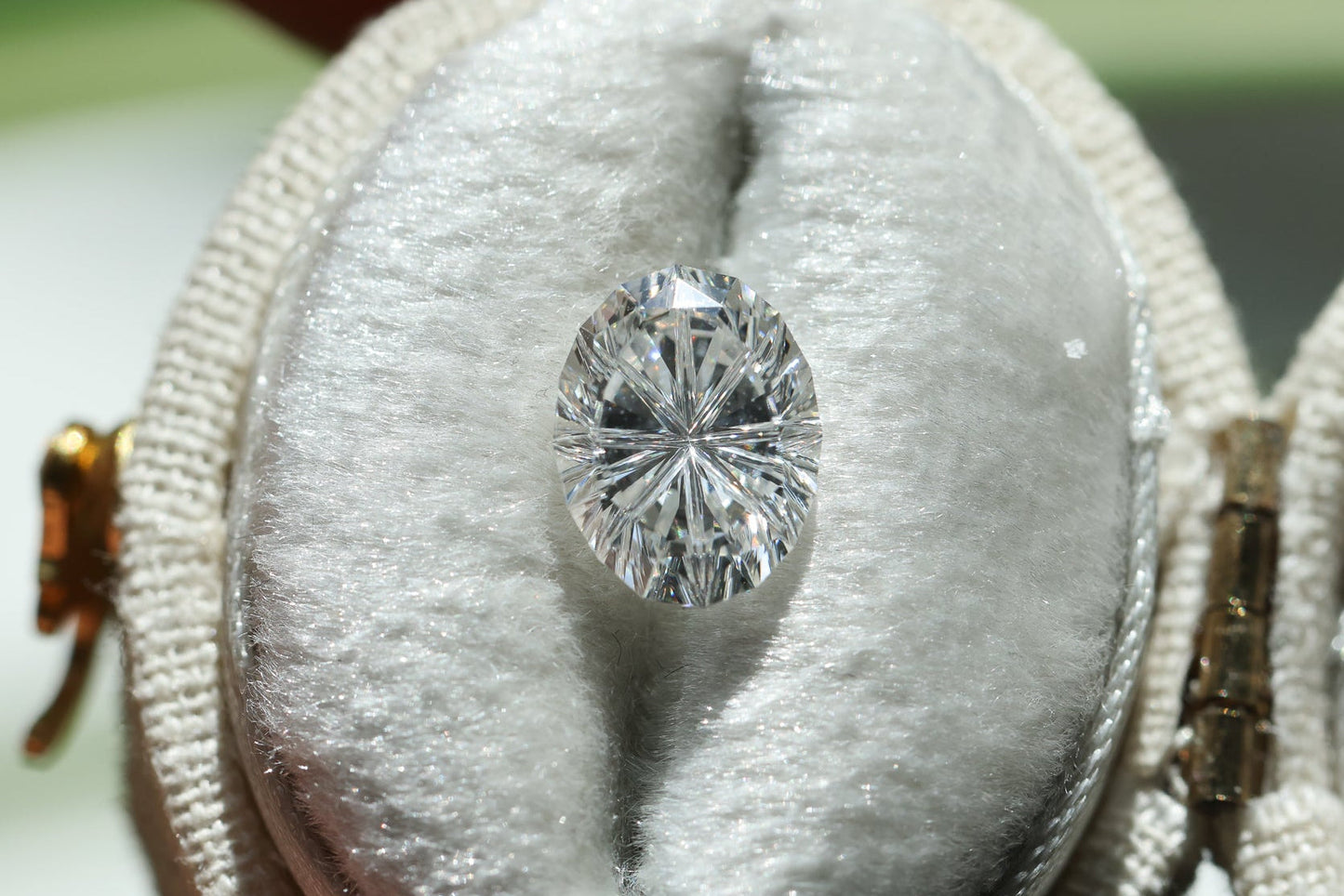 1.64ct oval lab diamond E VS1, Divine Portal Cut