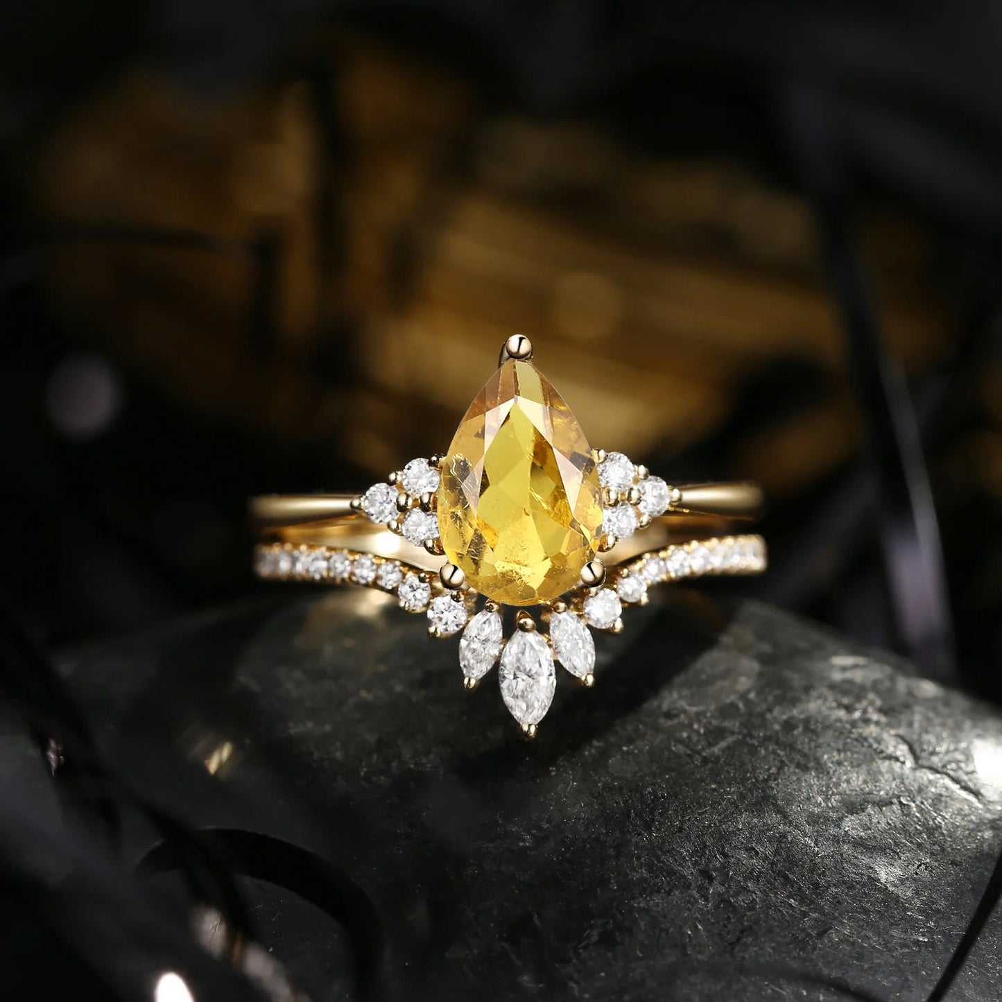 Classic Style Pear Natural Yellow Tourmaline Cluster Engagement Ring Set 2pcs - Vivian