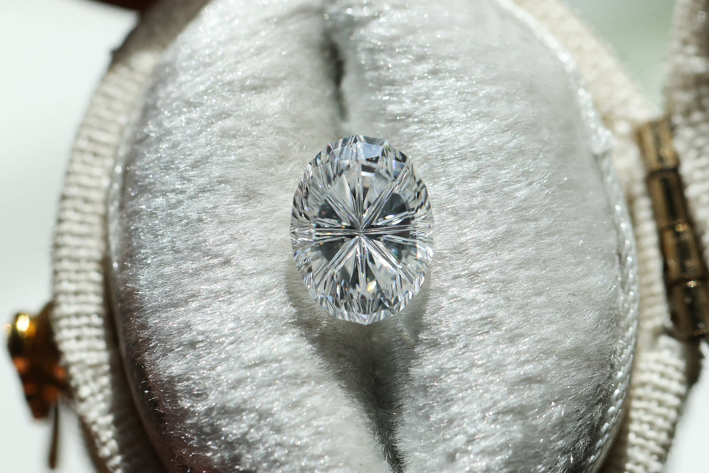 1.51ct oval lab diamond D VS1, Divine Portal Cut