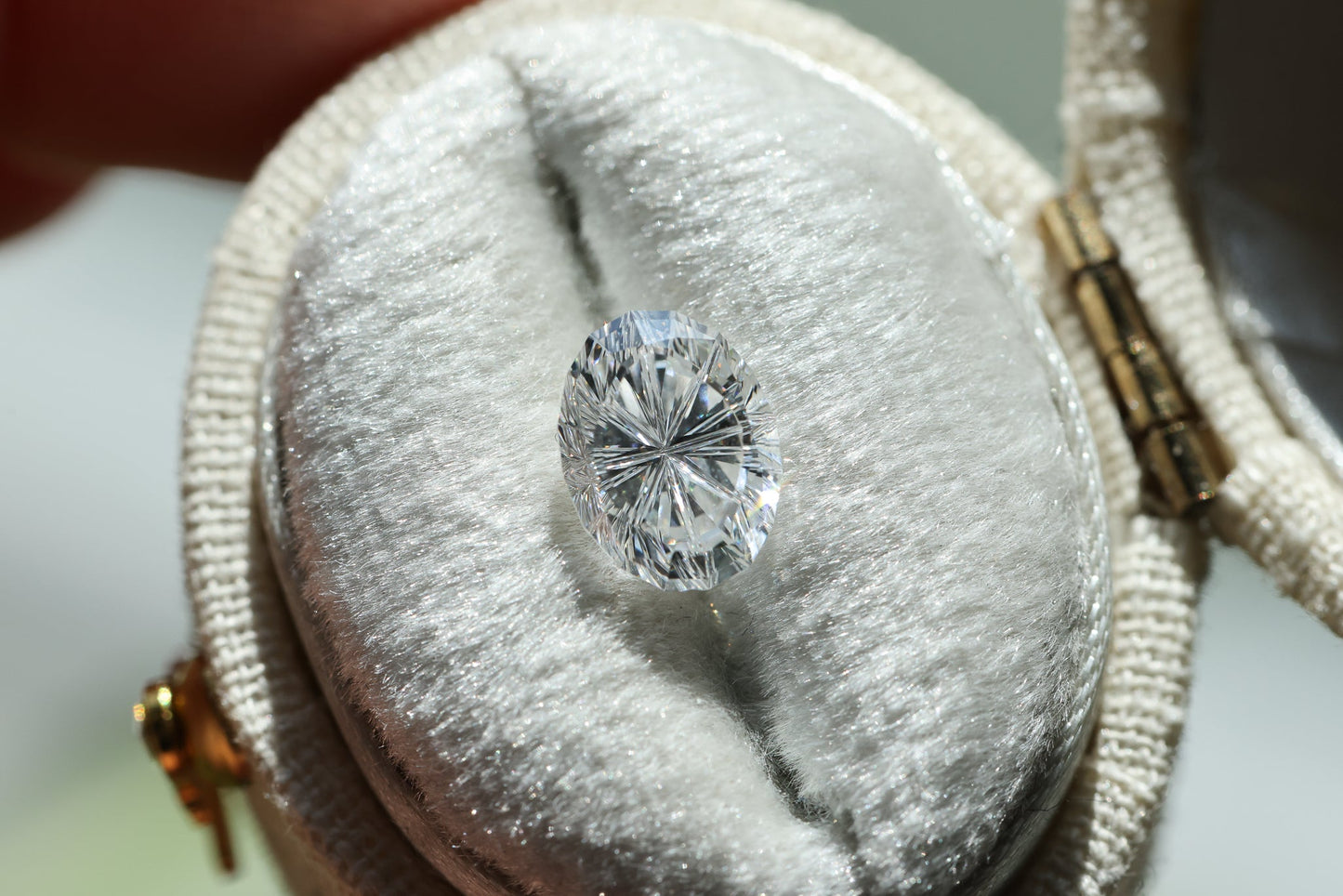 1.49ct oval lab diamond D VS1, Divine Portal Cut