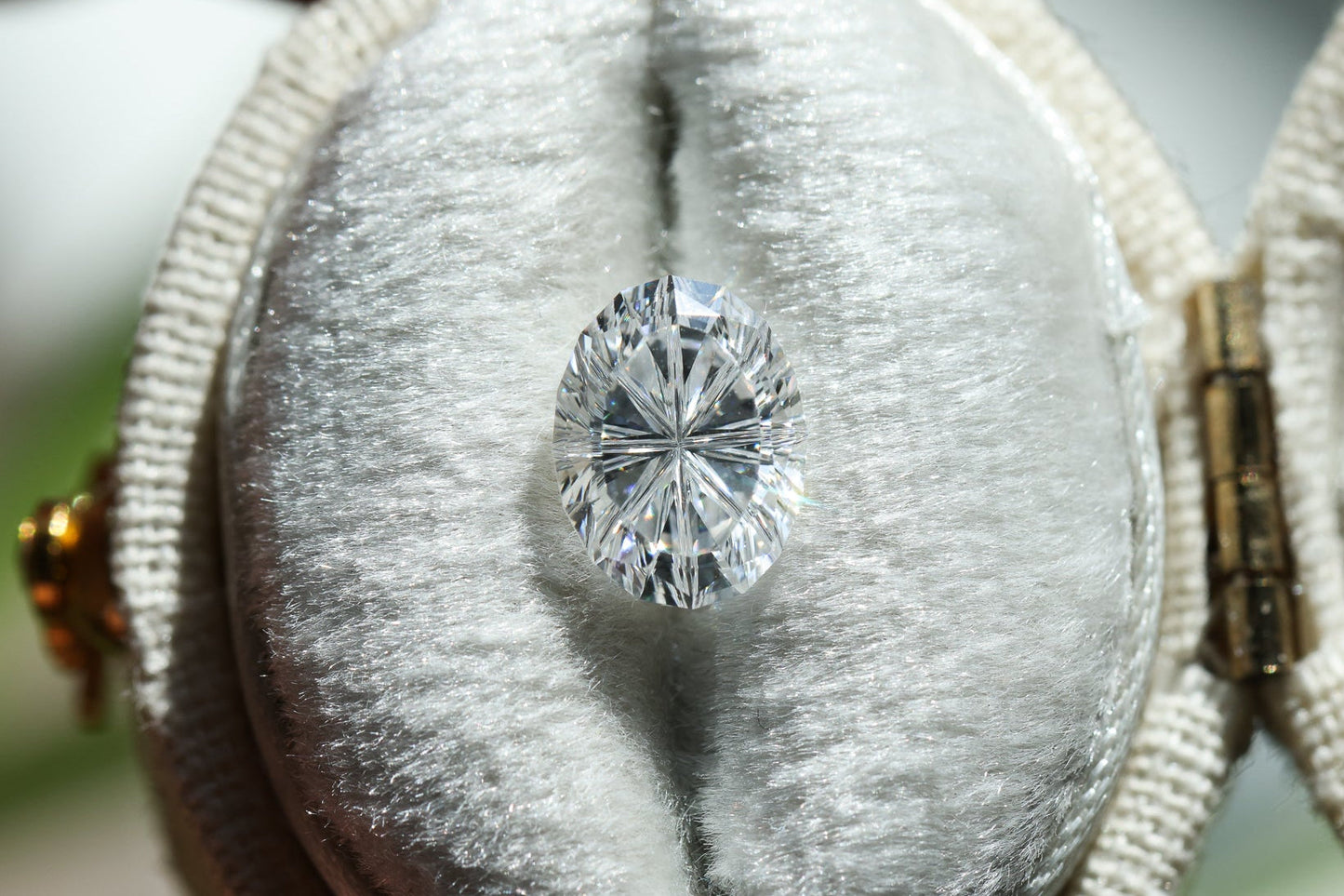 1.49ct oval lab diamond D VS1, Divine Portal Cut