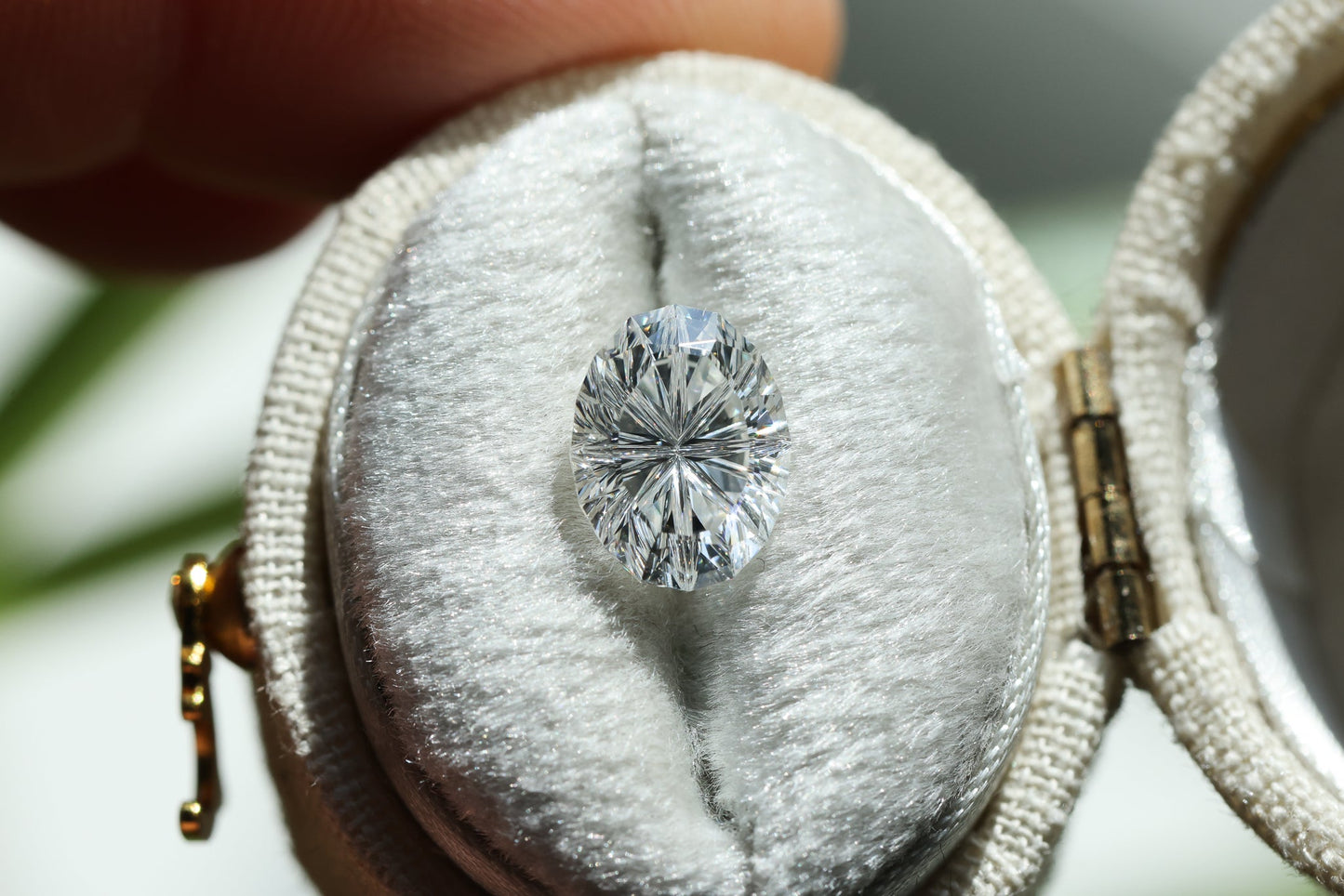 2.02ct oval lab diamond E VS1, Divine Portal Cut