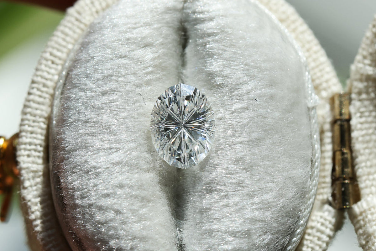 1.04ct oval lab diamond E VS1, Divine Portal Cut
