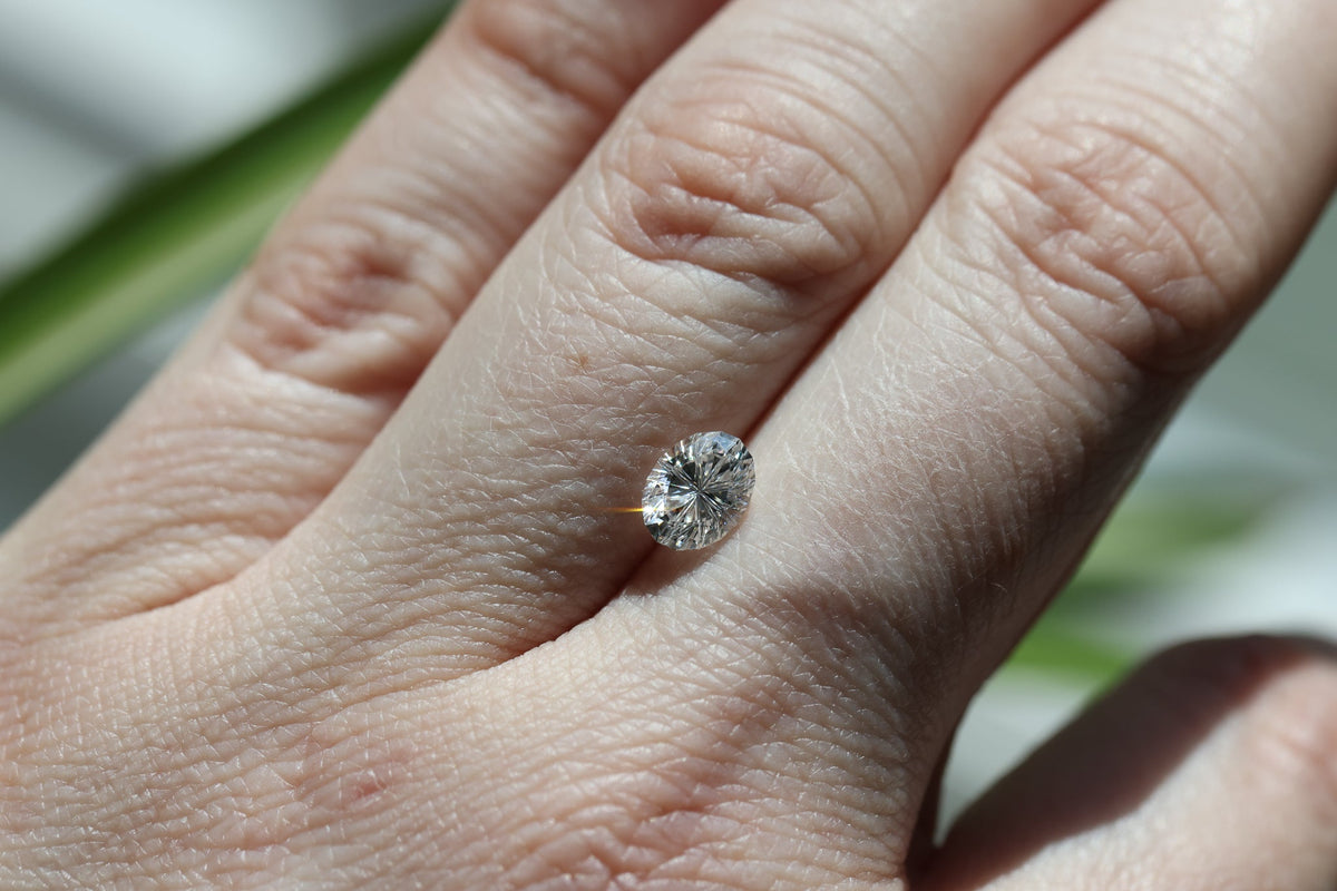 1.04ct oval lab diamond E VS1, Divine Portal Cut