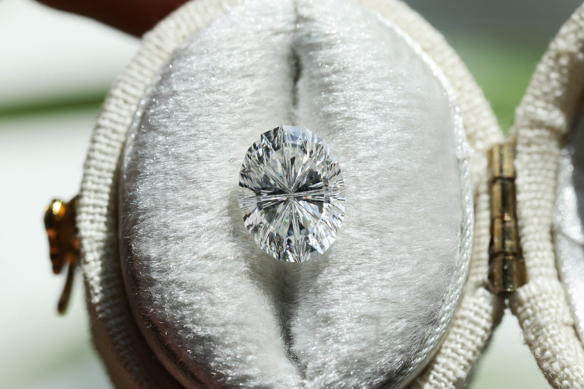 2.00ct oval lab diamond F VS1, Divine Portal Cut