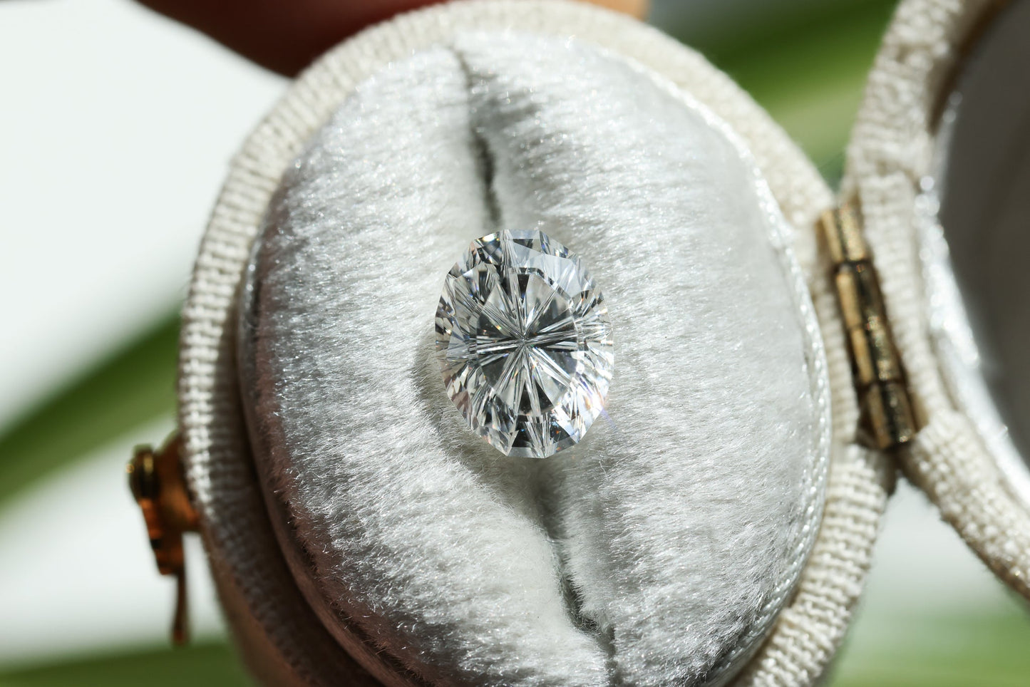 2.06ct oval lab diamond F VS2, Divine Portal Cut