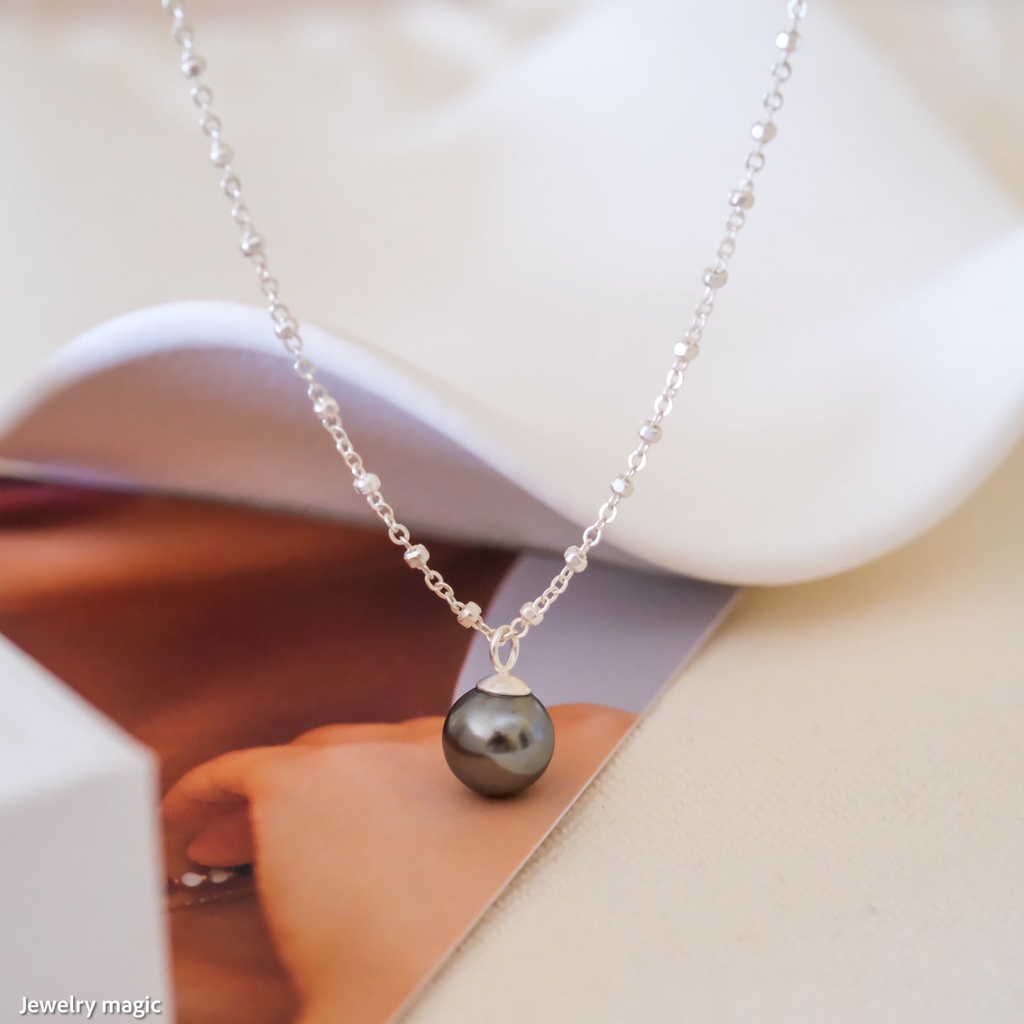 Silver Tahitian Necklace
