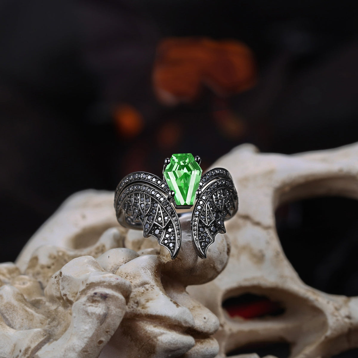 Coffin Cut Lab Tsavorite Vintage Black Gold Bridal Set 2pcs - Bat Ring