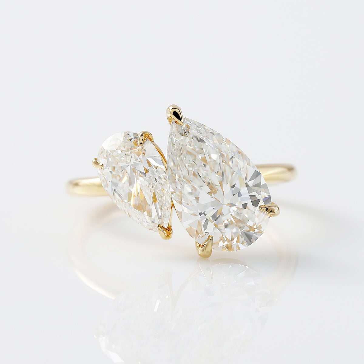 IGI certified Pear Diamond Toi Et Moi Ring