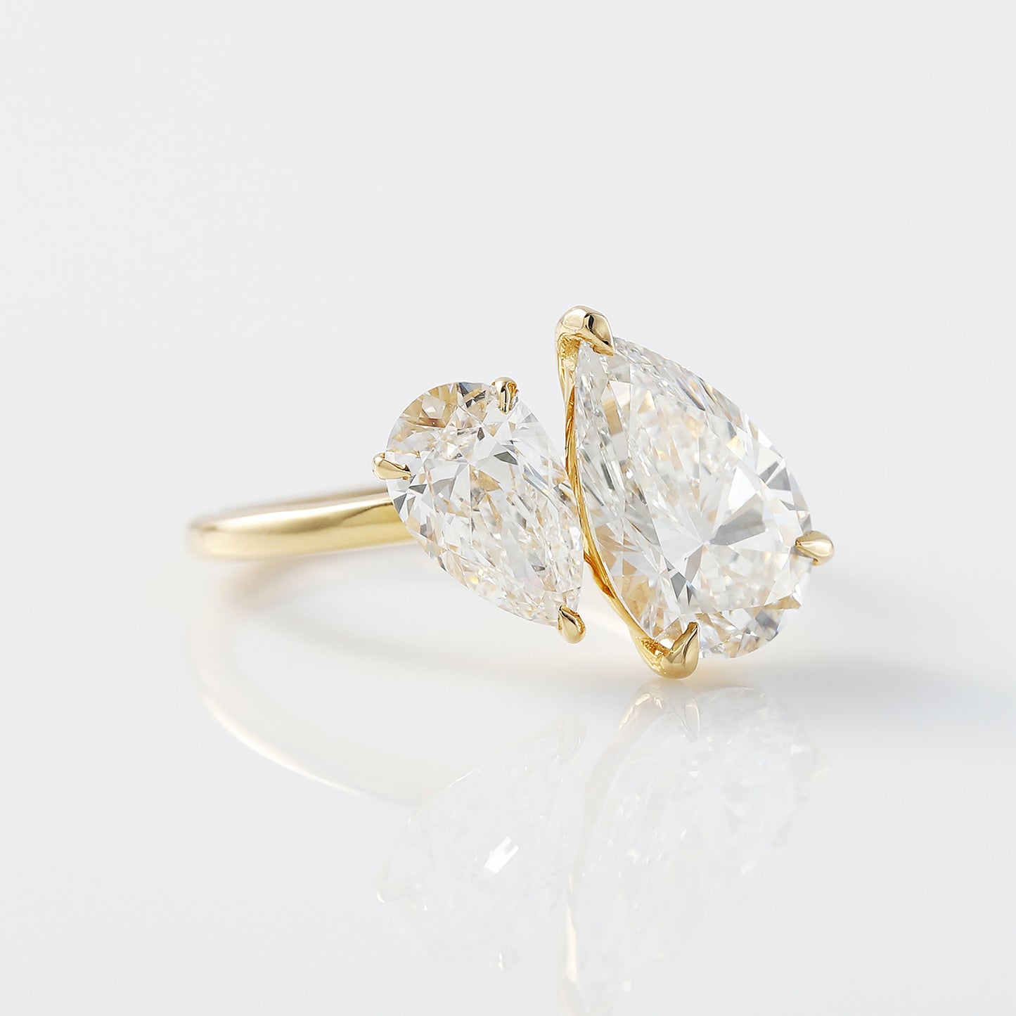 IGI certified Pear Diamond Toi Et Moi Ring