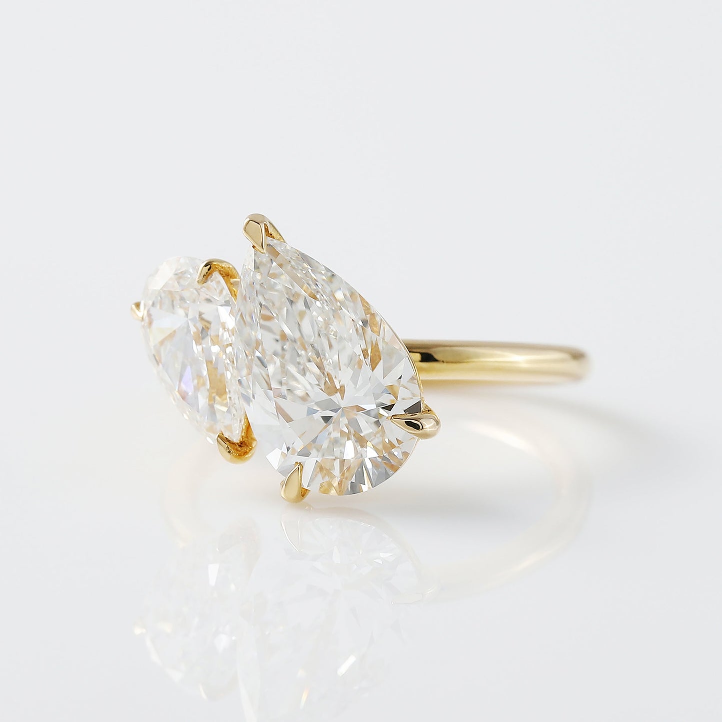 Pear-Cut Toi et Moi Moissanite Engagement Ring