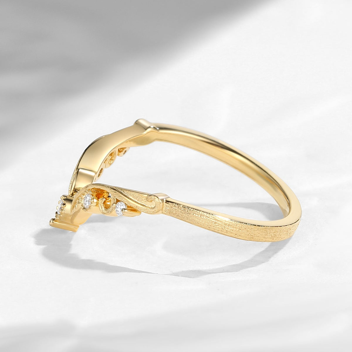 Nature Inspired Curved Leafy Wedding Band Stack
