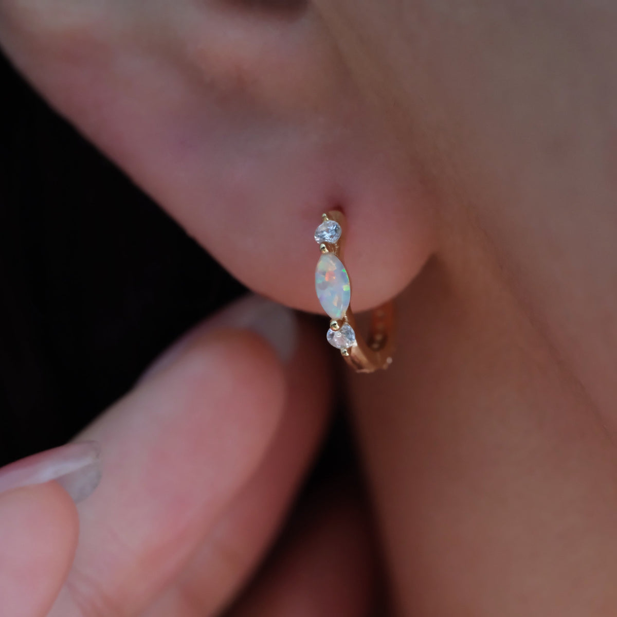 Opal Huggie