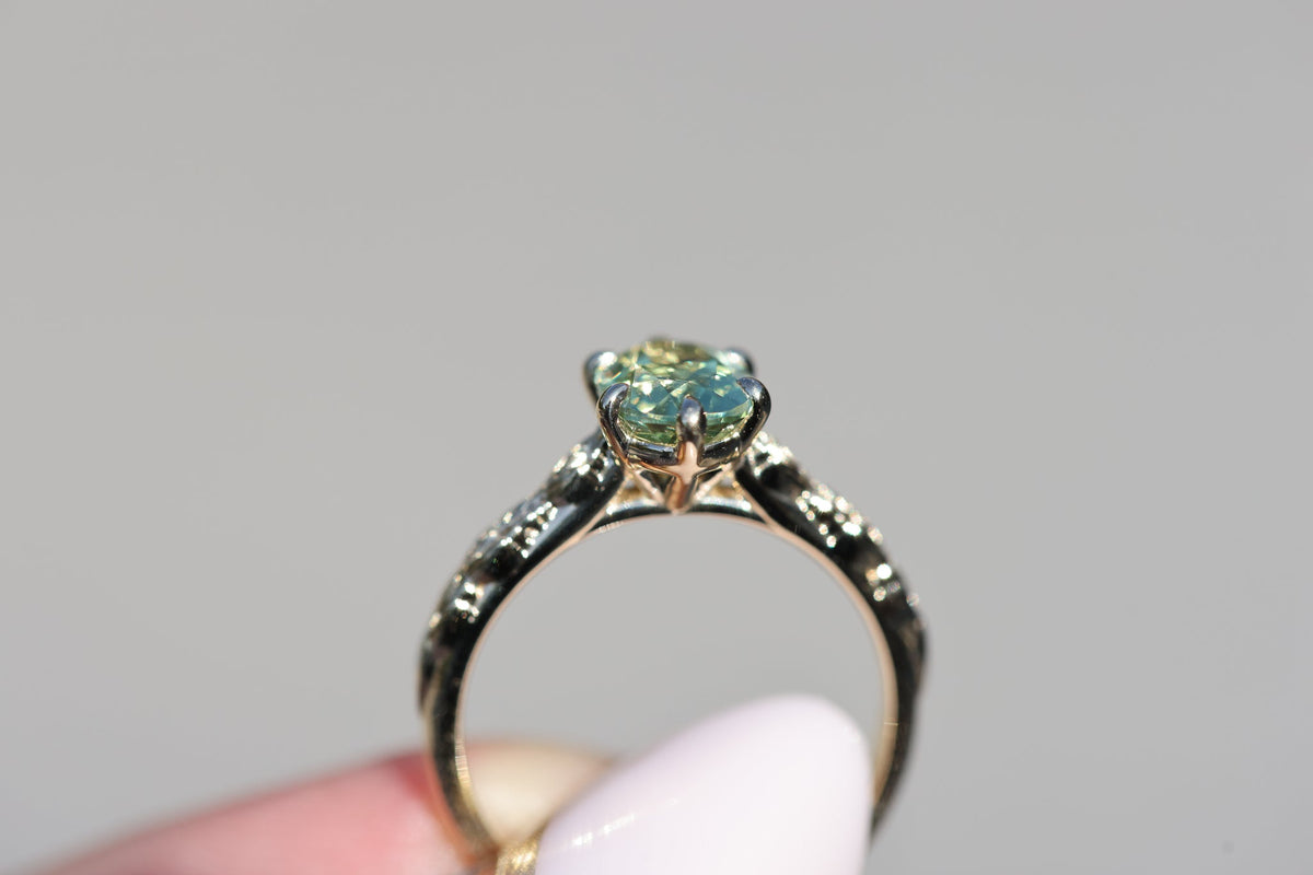 Customize your own Rowan accent stones with 8x6mm oval center