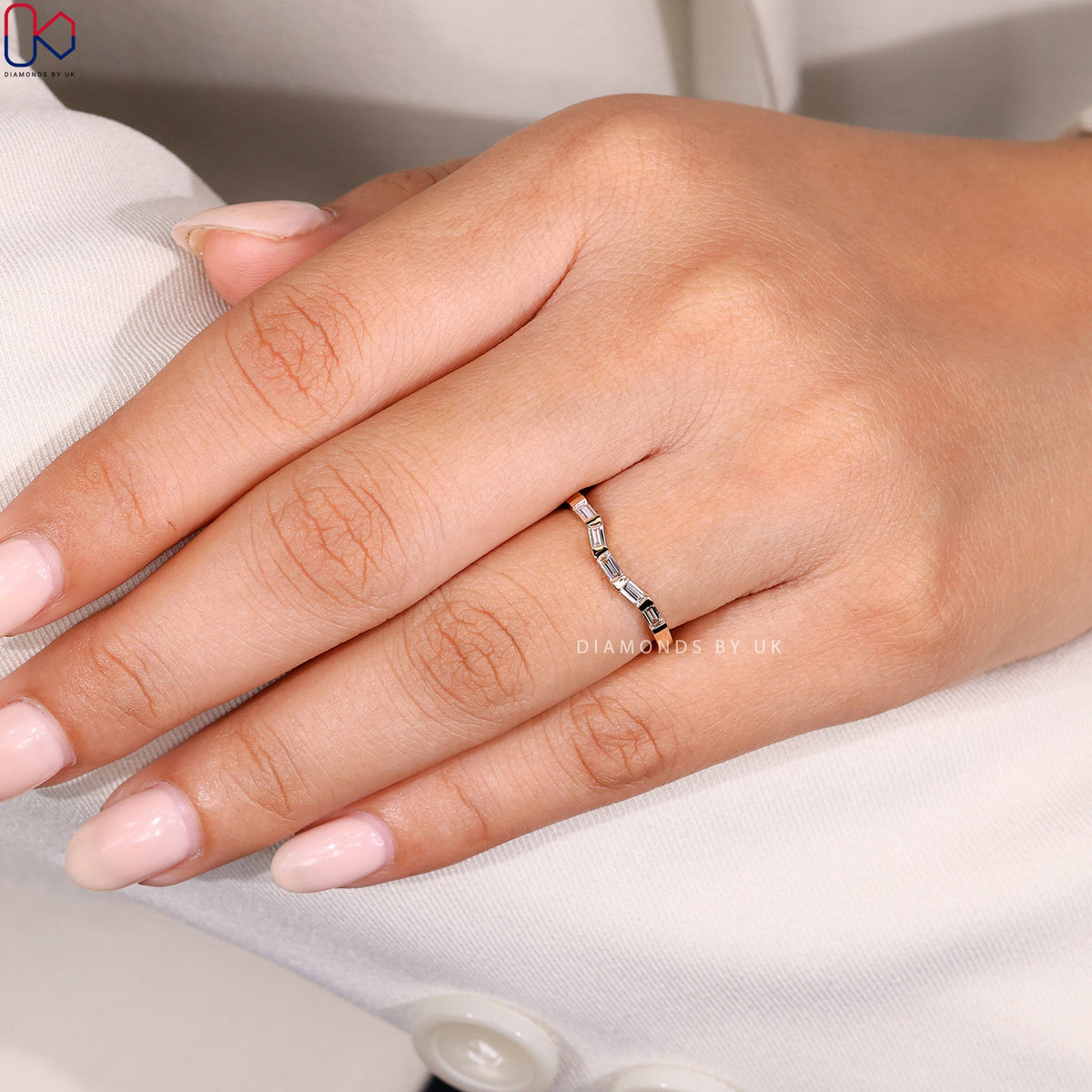 Baguette Diamond Wedding Band With Bar Setting