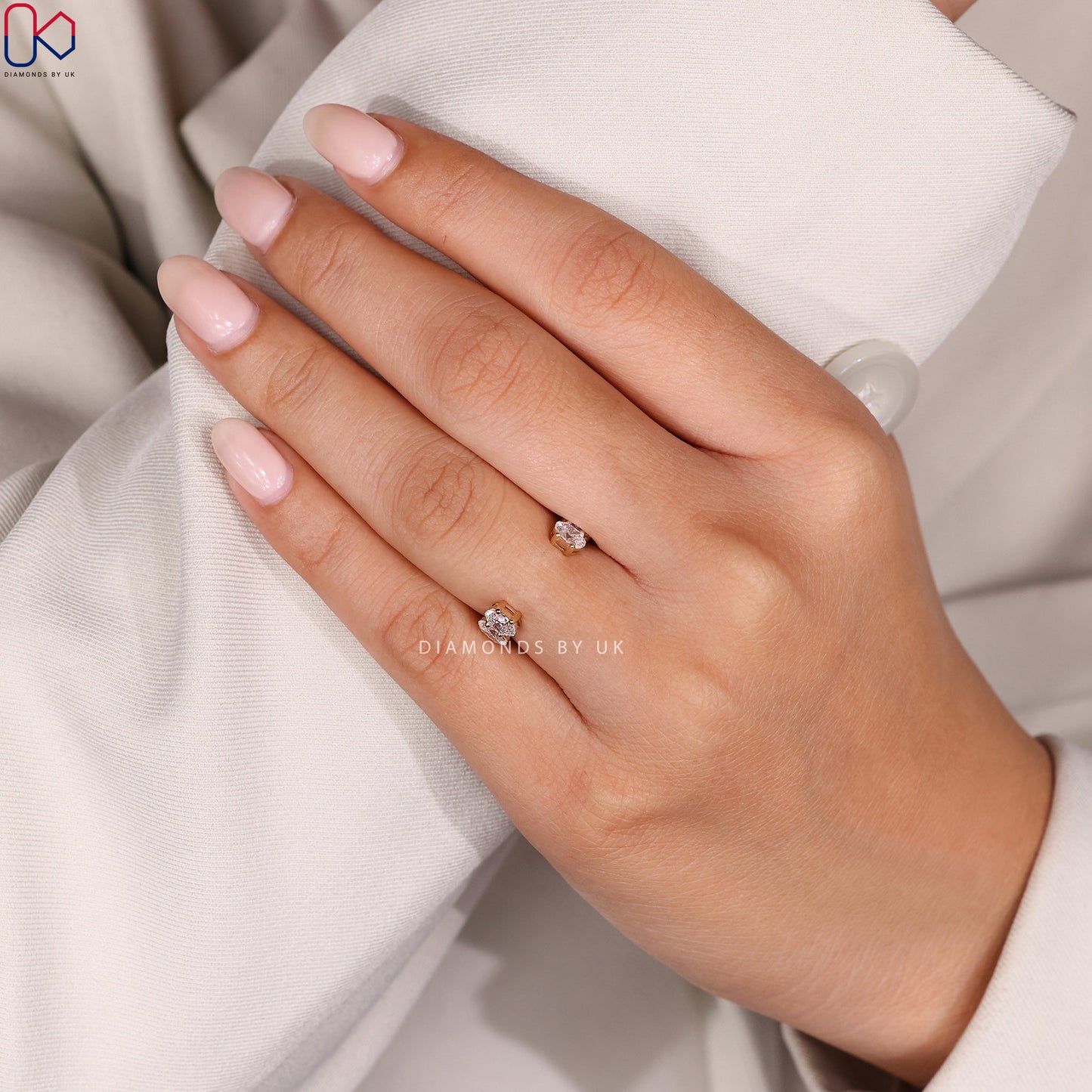 Open Gap Oval Diamond Wedding Band