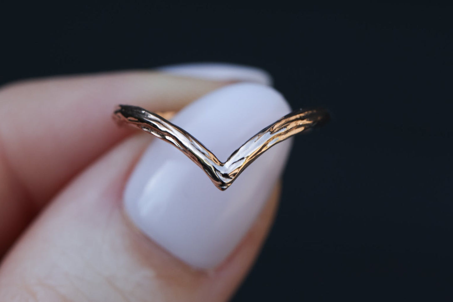 Chevron twig band