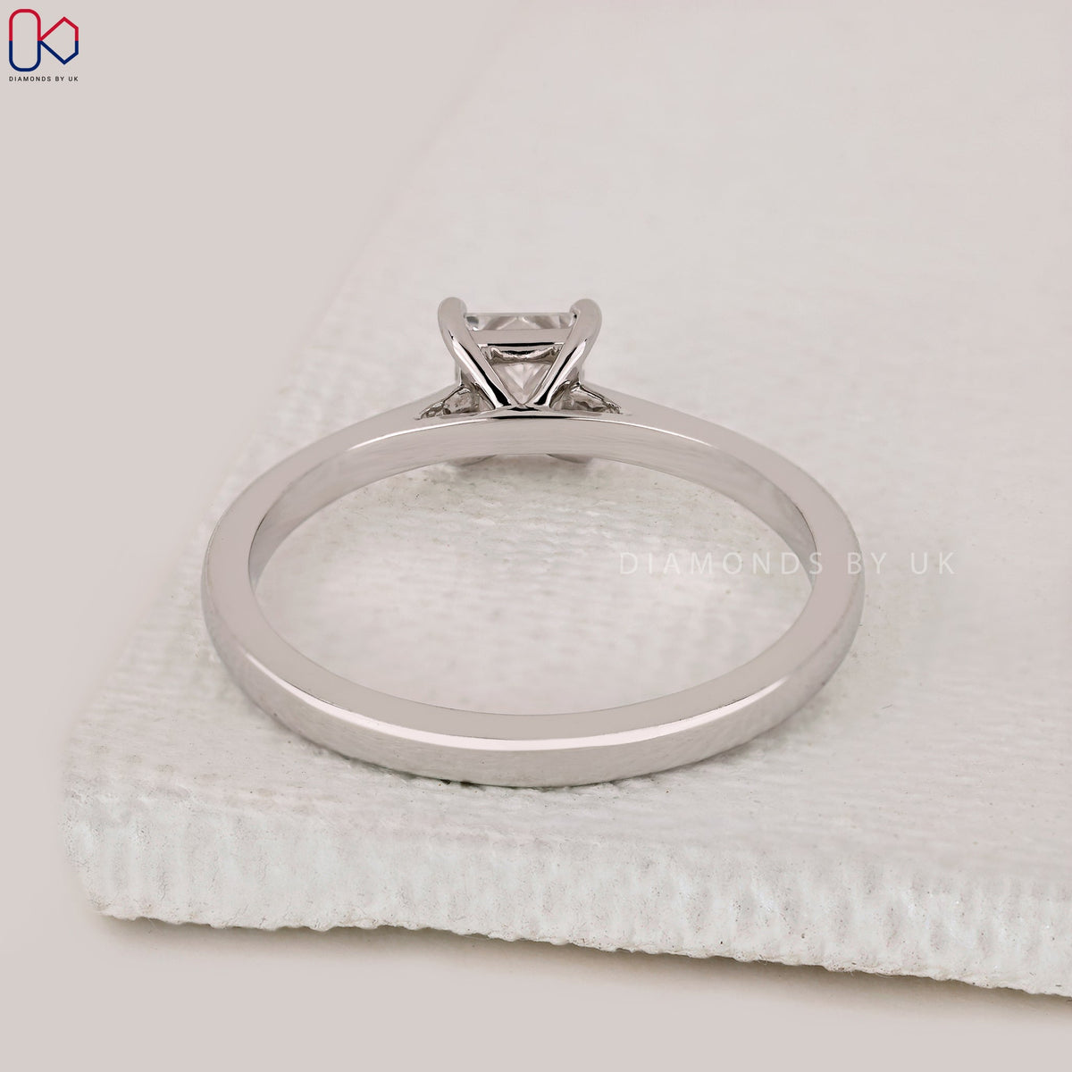Princess Cut Engagement Ring in Solitaire Style