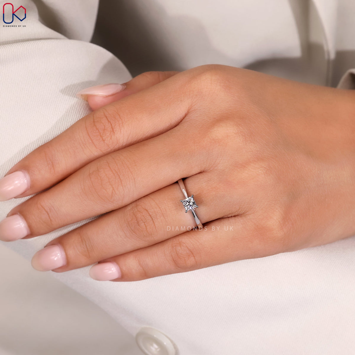 Princess Cut Engagement Ring in Solitaire Style
