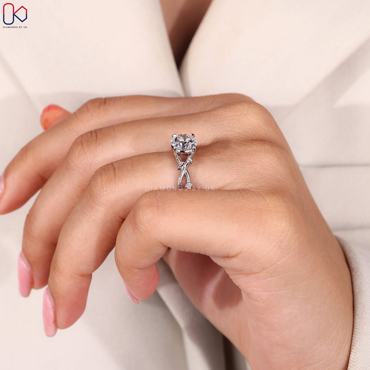 Round Cut Diamond Nature Inspired Engagement Ring